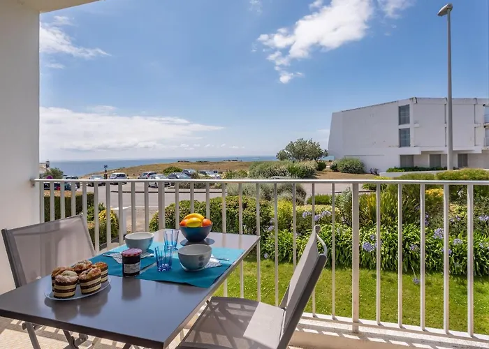 Studio Les Trois Iles-7 By Interhome